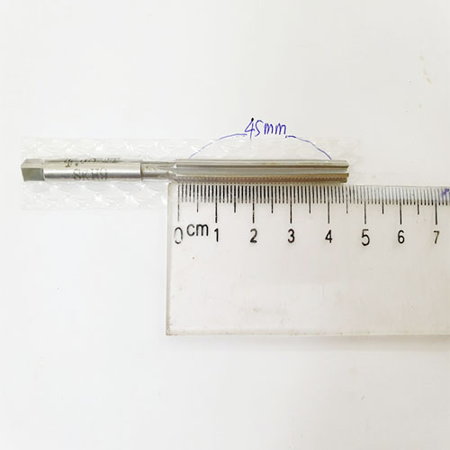 Mũi doa tay rãnh thẳng phi 4.38